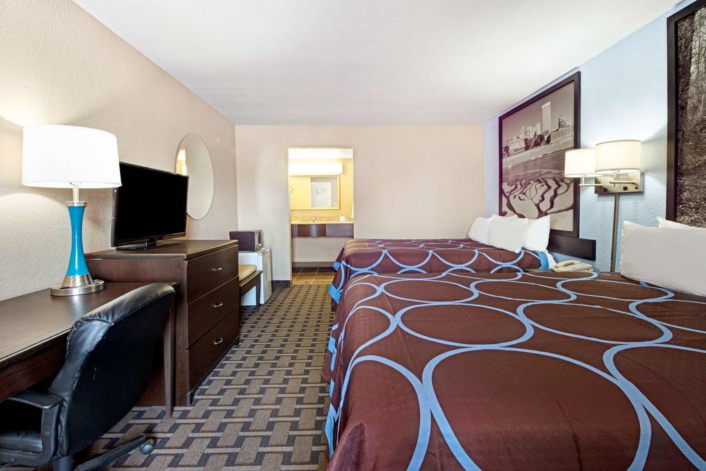 Super 8 By Wyndham Lakeland Экстерьер фото